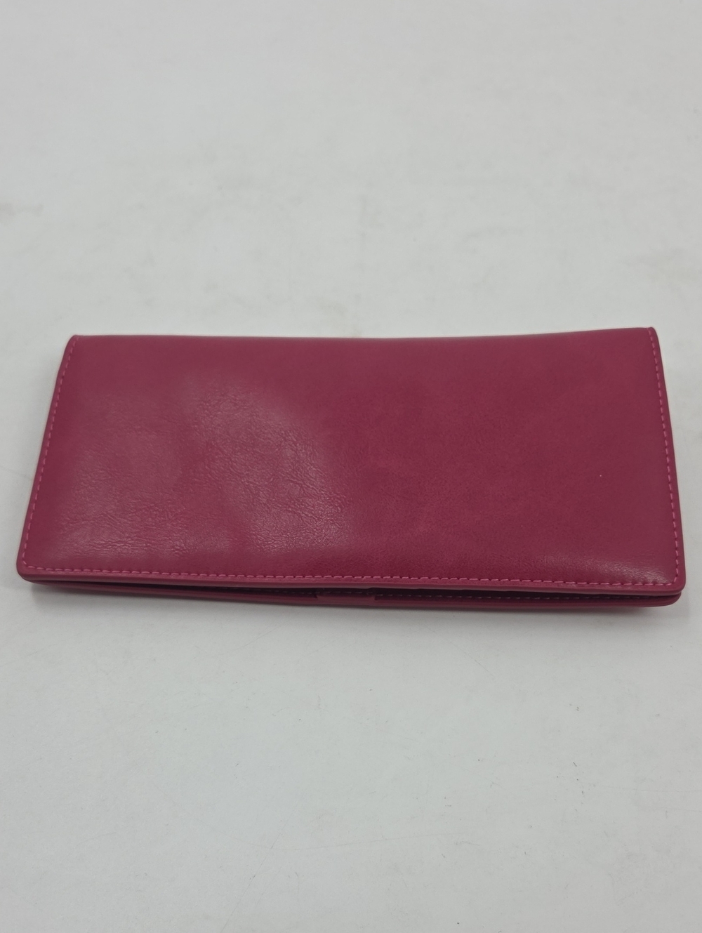 Slim RFID blocking Wallet in Raspberry Pink - Picture 7 of 16